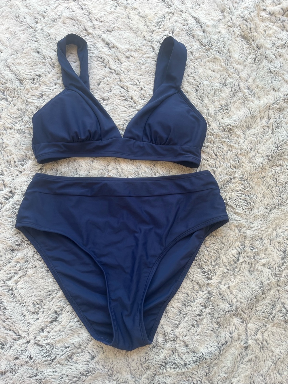 Women’s Navy Blue Two-Piece Bikini Set - Classic Coverage